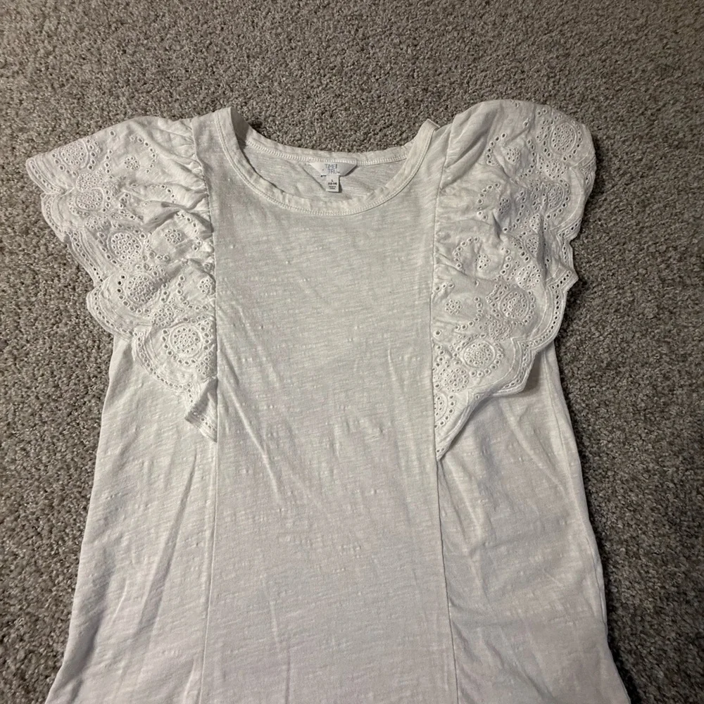 White Time and Tru Lace Butterfly Sleeve Top – Soft Feminine Everyday Classic - Picture 4 of 7